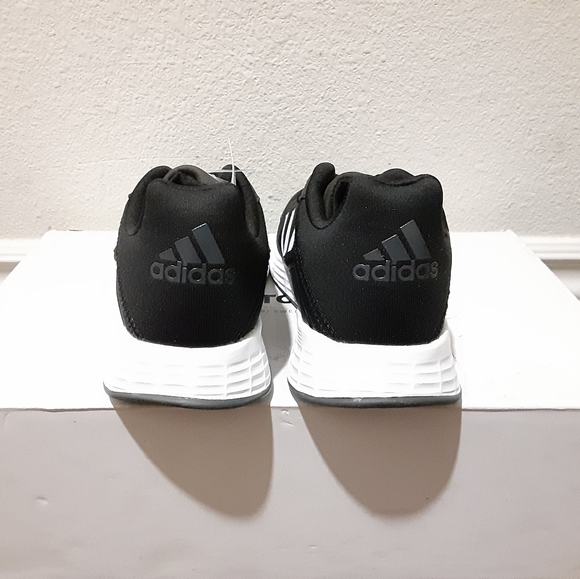 Adidas - Picture 2 of 4